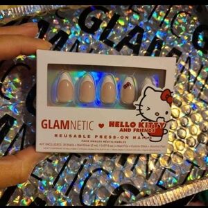 Hello kitty nails
